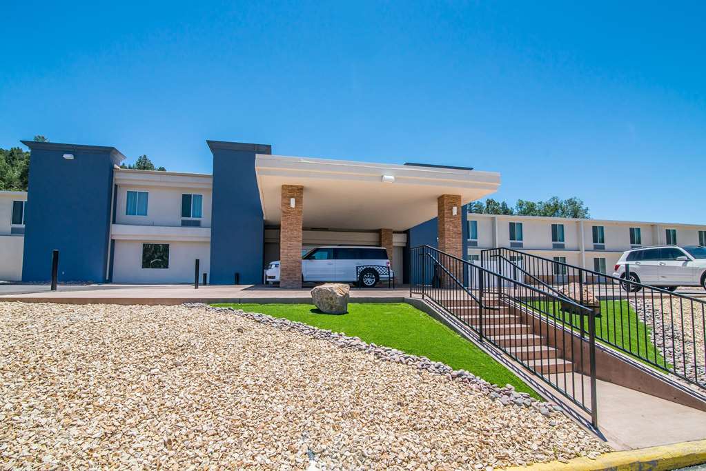 Elevate Hotel At Sierra Blanca Ruidoso, Ascend Hotel Collection,Ruidoso>>Lincoln County,2.5 star