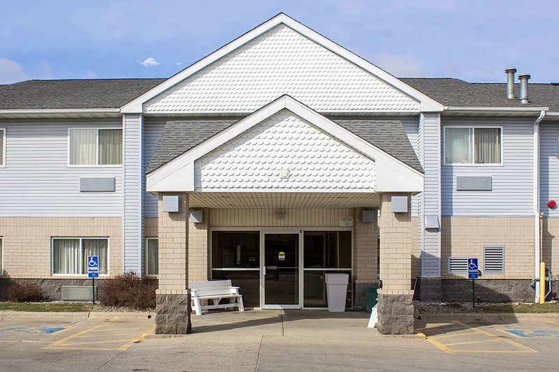 Quality Inn & Suites,Sioux City>>Sergeant Bluff,2.5 star