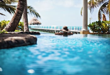 Pelican Reef Villas Resort,Holiday Lands,1 star
