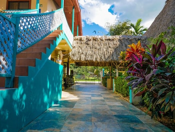Drift Inn Cayo,Santa Elena>>San Ignacio,2.5 star