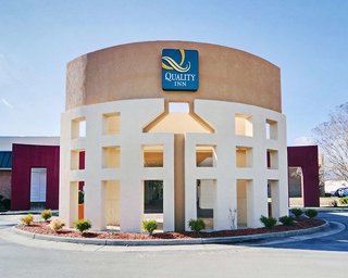 quality inn roanoke airport