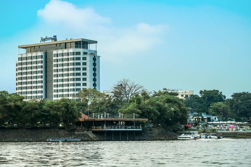 Radisson Blu M'bamou Palace Hotel,Basilique Sainte-Anne>>Brazzaville,4 star
