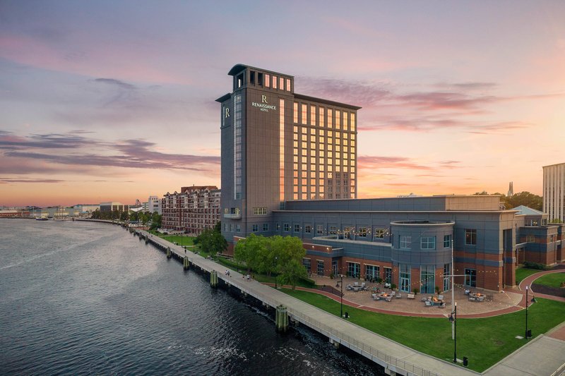 renaissance portsmouth norfolk waterfront hotel