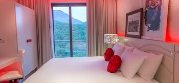 Peermont Metcourt At Thaba Moshate,Greater Tubatse>>Burgersfort,3 star