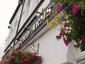 The Milford Arms,Croydon>>Brentford,3 star
