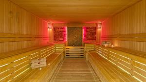 B Business Hotel And Spa,Antalya Region>>Antalya,4 star