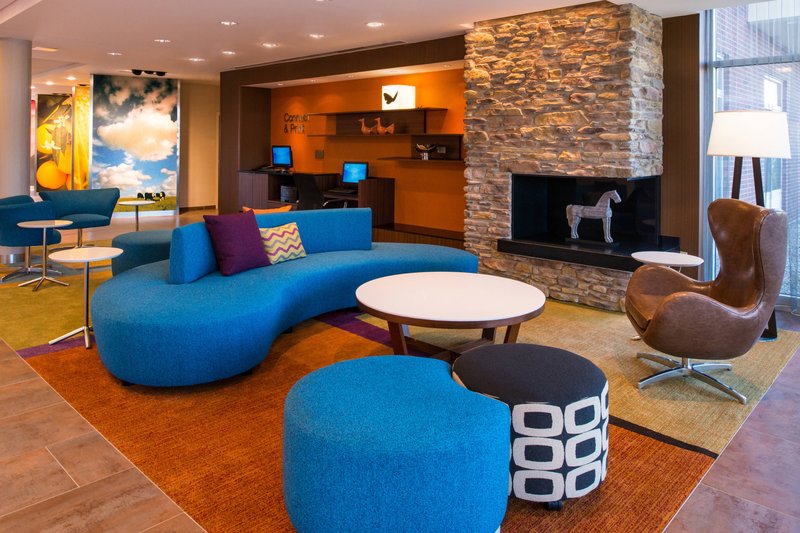 Fairfield Inn And Suites By Marriott Akron Stow,Kent>>Akron,2.5 star