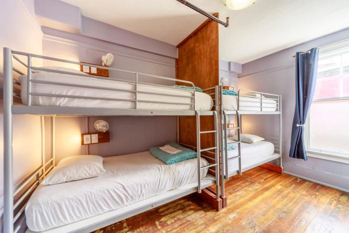 Samesun Vancouver,Point Roberts>>Downtown Vancouver,3 star