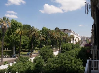 B&B Napolimilionaria,Casavatore>>Campania,3 star