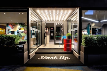 Up Hotel,Marina Centro>>Emilia-Romagna,3.5 star