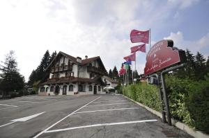 Hotel La Lepre Bianca,Bassano Del Grappa>>Asiago,3 star