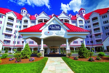 Riverwalk Resort At Loon Mountain