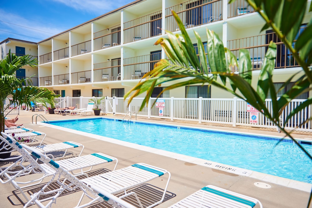 The Bay Resort,Rehoboth Beach>>Dewey Beach,2.5 star