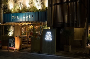 The Wall Hotel,Osaka Prefecture>>Osaka,4 star