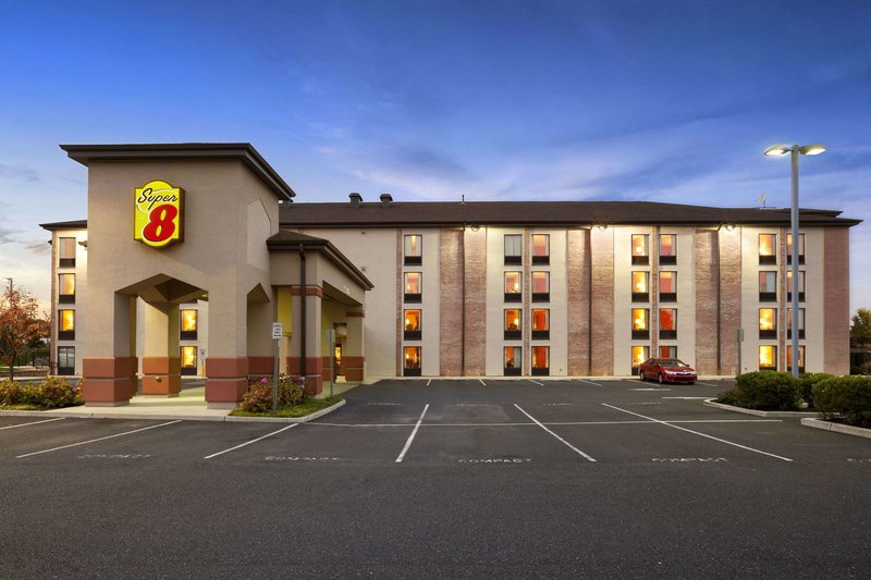 super 8 by wyndham mount laurel