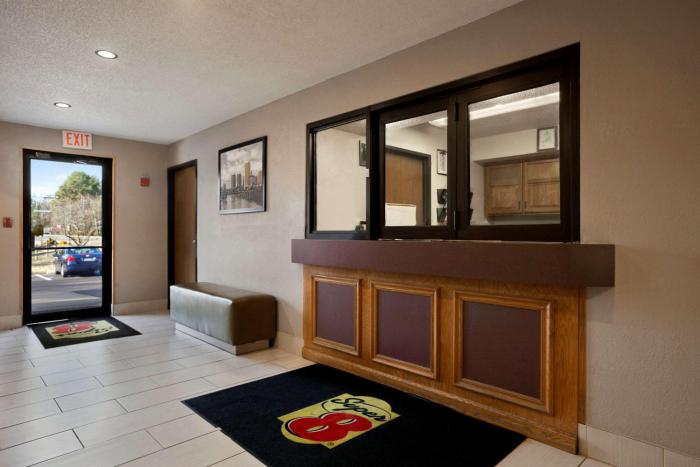 Super 8 By Wyndham Richmond/Chamberlayne Rd,Richmond>>Henrico,2 star