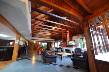Casa Giralda,Baños De Agua Santa>>Ambato,3 star