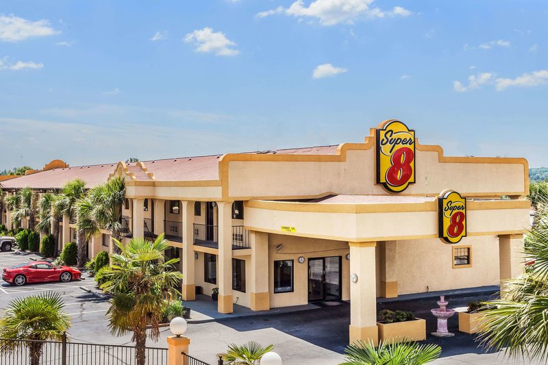 super 8 by wyndham stockbridge