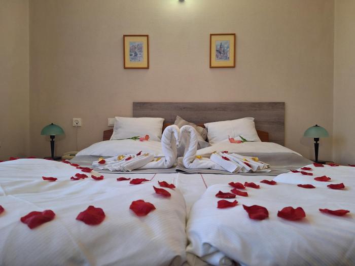 Hotel Unicornis,Heves County>>Eger,3 star