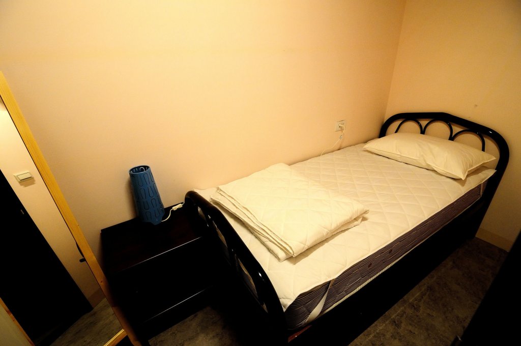 Pathways Hostel,Lingya>>Kaohsiung,2 star