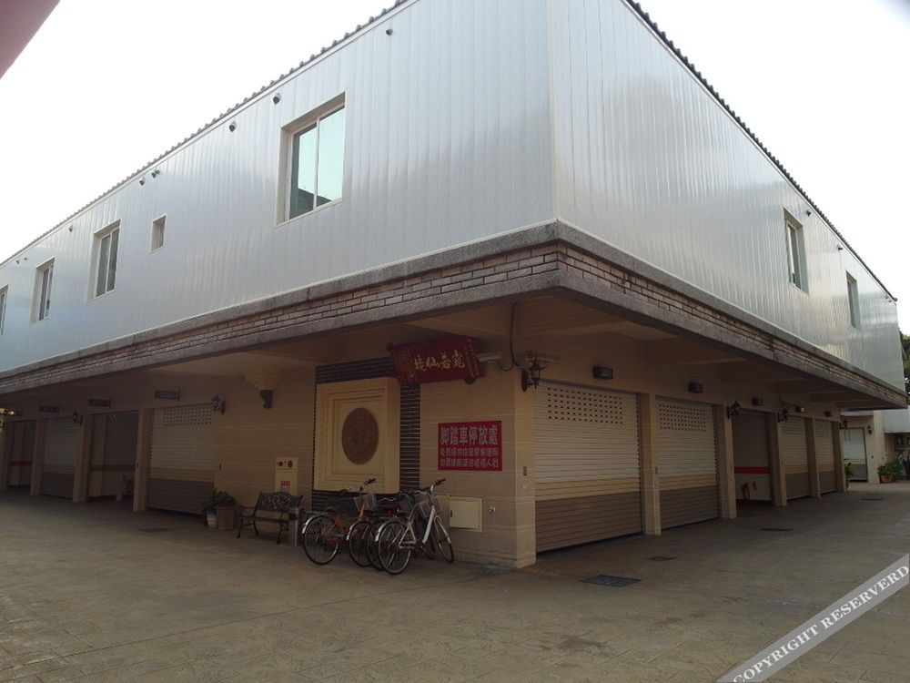 hua xiang motel lian tan