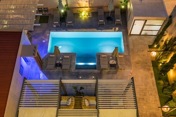 sea and city apartments