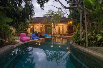Bale Seminyak,Bali>>Badung,3 star