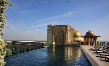 the leela palace new delhi