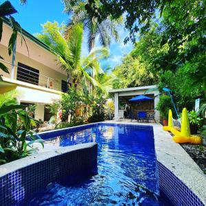 Hotel La Posada And Jungle,Near Manuel Antonio Beach,2.5 star