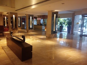 Pride Premier Pune,Shivaji Nagar,5 star