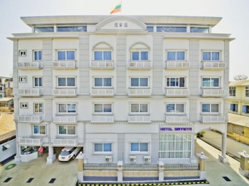 Hotel Maymyo,Pyin Oo Lwin>>Mandalay,3 star