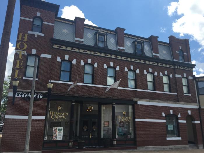 Hermann Crown Suites,Gasconade County>>Gasconade,3.5 star