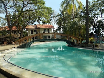 Palmas Del Mar Conference Resort Hotel,Cebu>>Bacolod,3 star