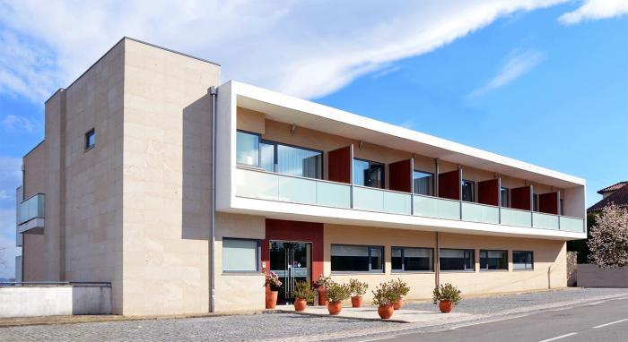 Hotel Dom Afonso,Porto>>Moncao,2 star