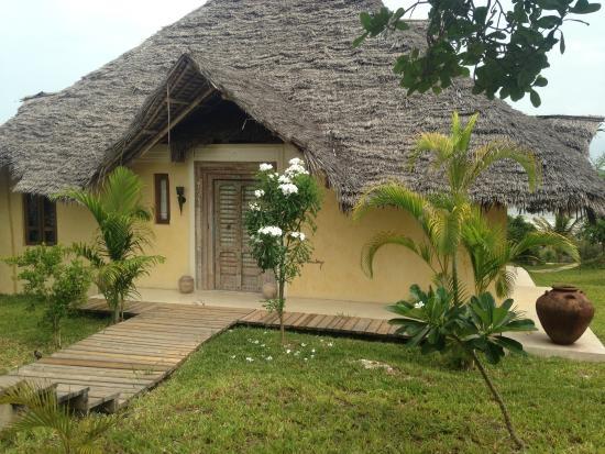 qambani luxury resort