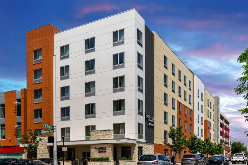fairfield inn and suites cincinnati uptown university area