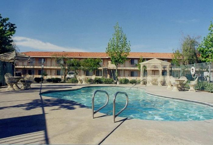 Applegate Inn,Los Banos>>Atwater,3 star