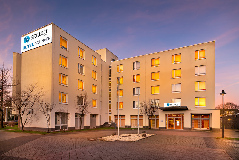 Select Hotel Solingen,Remscheid>>Dusseldorf,3 star