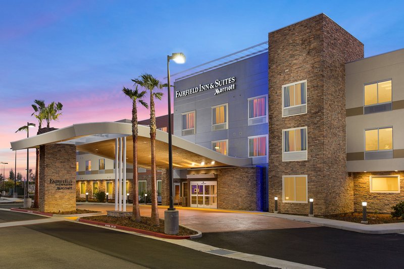 Fairfield Inn & Suites By Marriott Sacramento Folsom,Folsom>>El Dorado Hills,2.5 star