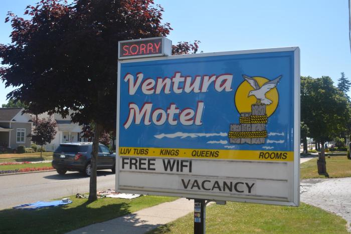 Ventura Motel,Mason>>Ludington,2 star