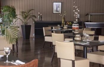 Hotel-Img