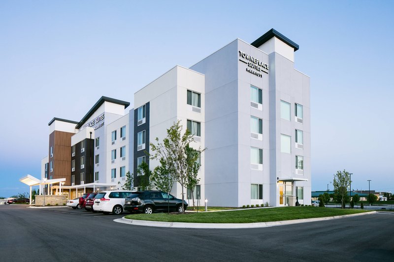 Towneplace Suites Kansas City Airport,Kansas City>>Jackson County,3 star