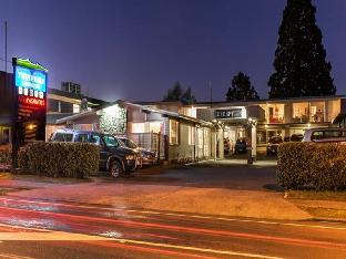 twin peaks lakeside inn
