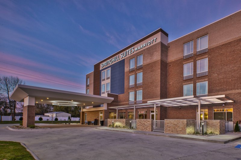 Springhill Suites By Marriott St. Joseph Benton Harbor,Benton Charter Township>>Baroda,3 star