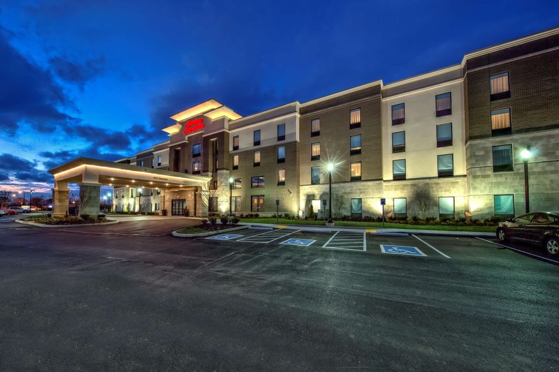 Hampton Inn & Suites Nashville Hendersonville,Nashville>>Hendersonville,2.5 star