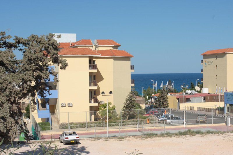 Vangelis Hotel & Suites,Larnaca>>Ayia Napa,4 star