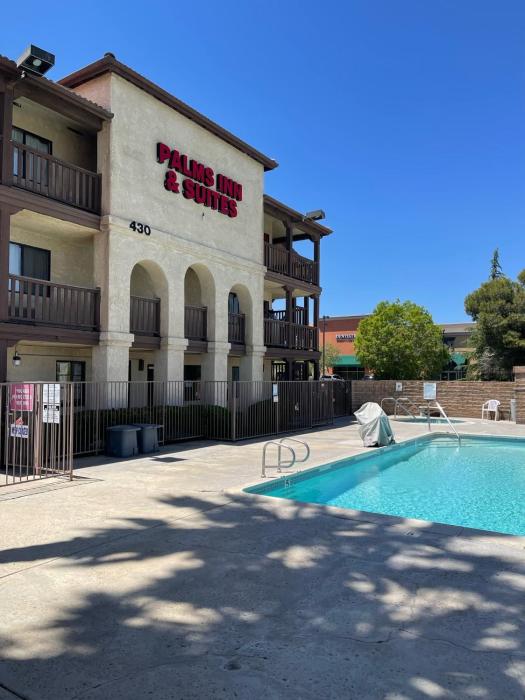 palms inn and suites