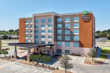 Holiday Inn Express & Suites Moore By Ihg,Guthrie>>Cleveland,3 star