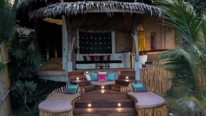Somewhere Only We Know,Near Haad Rin Nai Beach,5 star