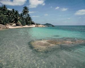 Somewhere Only We Know Resort,Near Haad Rin Nai Beach,5 star